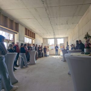 Blick in die Eröffnungsveranstaltung Richtfest